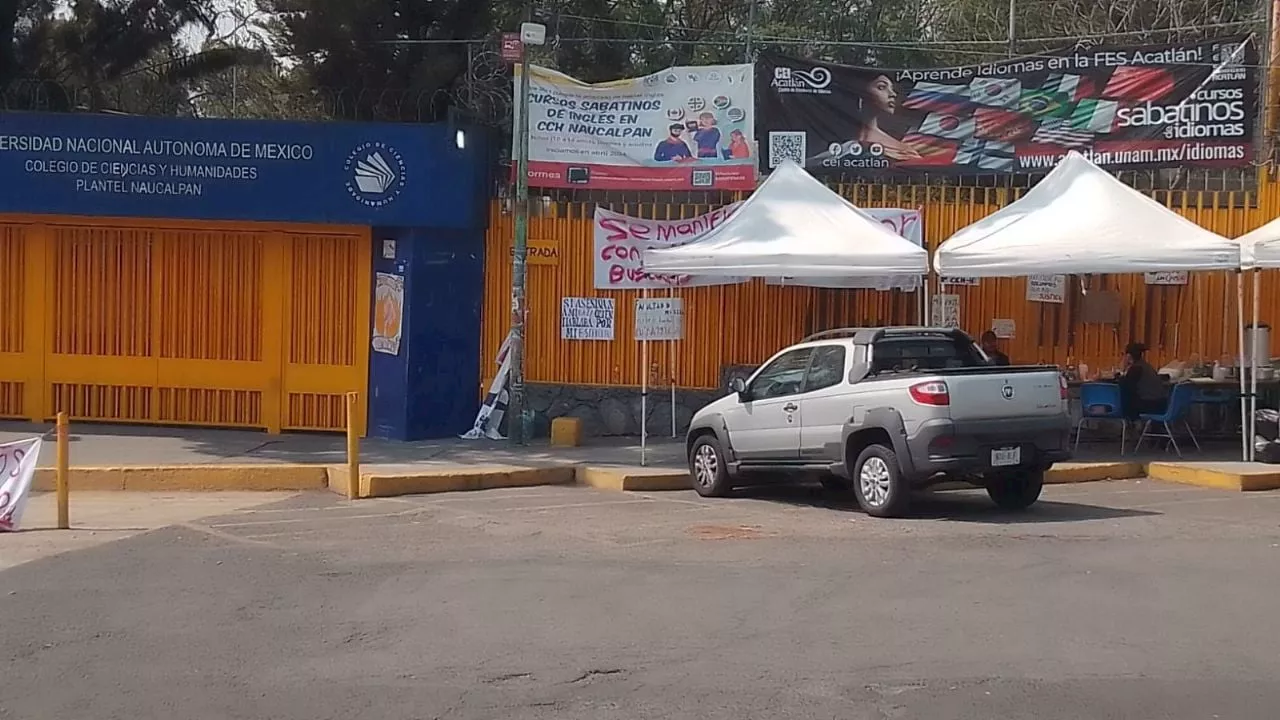 CCH Naucalpan: maestros y policías cuidan a alumnos que tomaron plantel