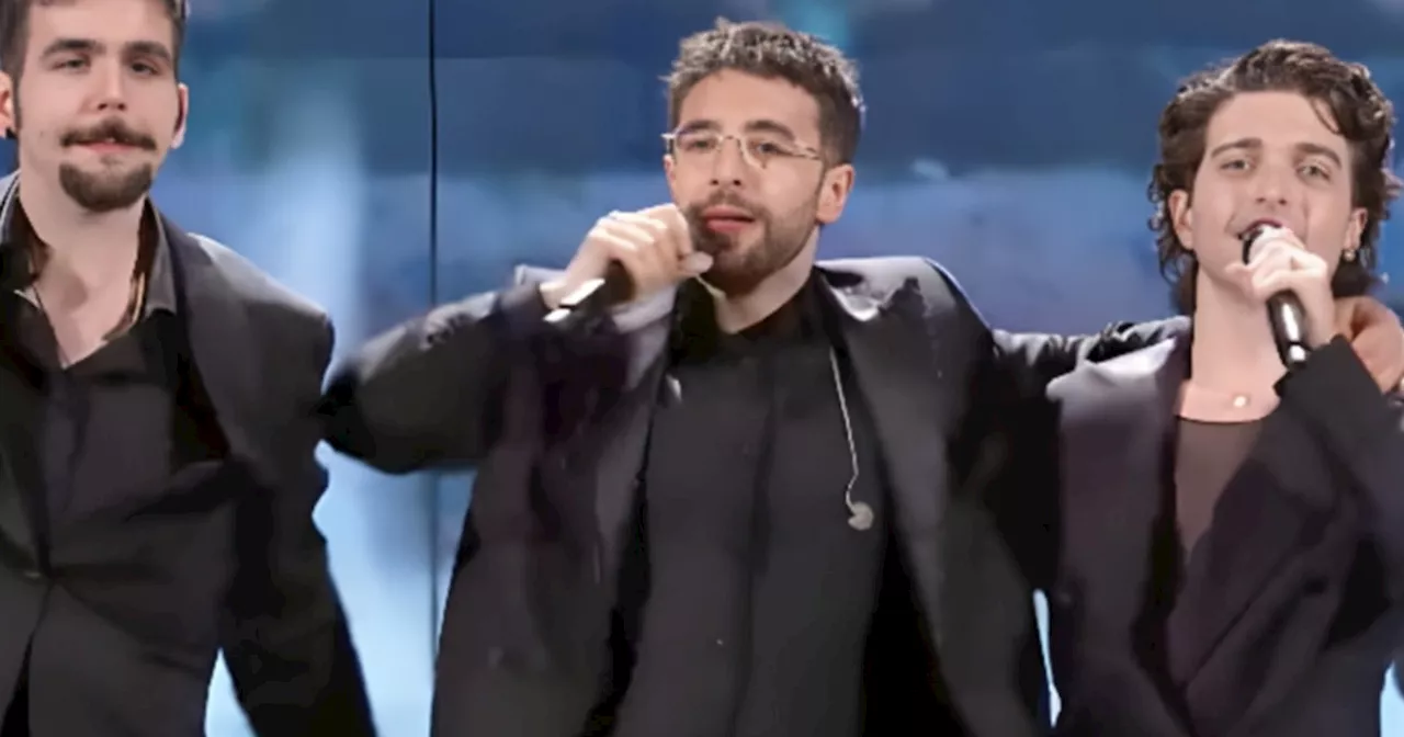 Il Volo, &#034;ci riescono a malapena&#034;: insulti gratuiti dopo il concerto