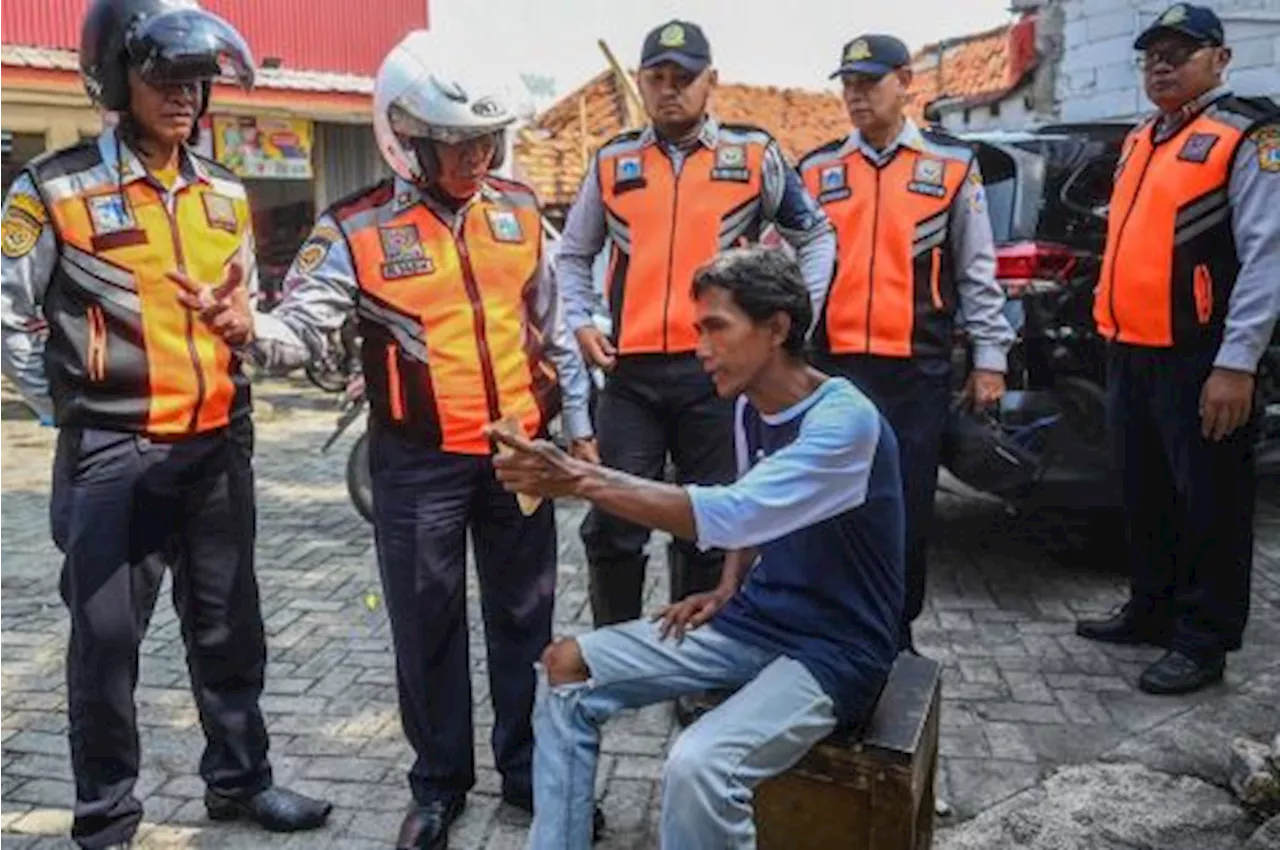 Heru Budi Dinilai Tak Wajib Berikan Pekerjaan Lain Untuk Para Jukir Liar