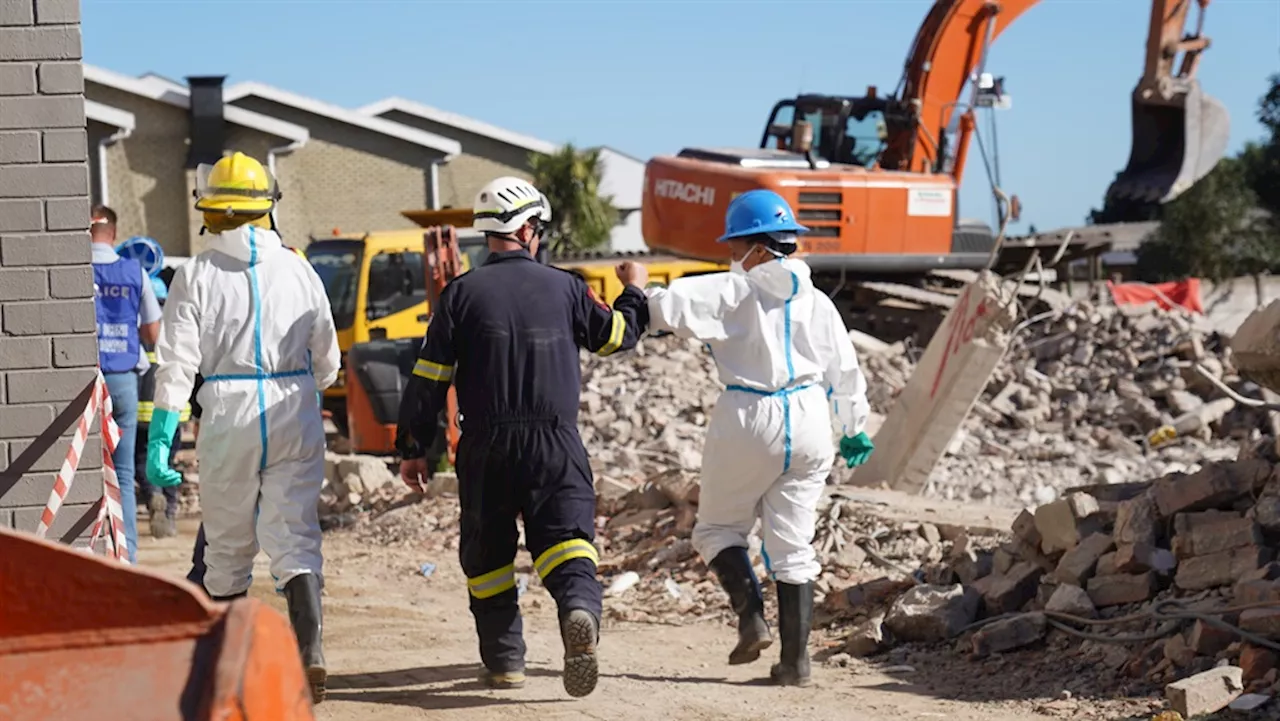 George building collapse: Officials hope to complete operation by Friday, death toll remains 33