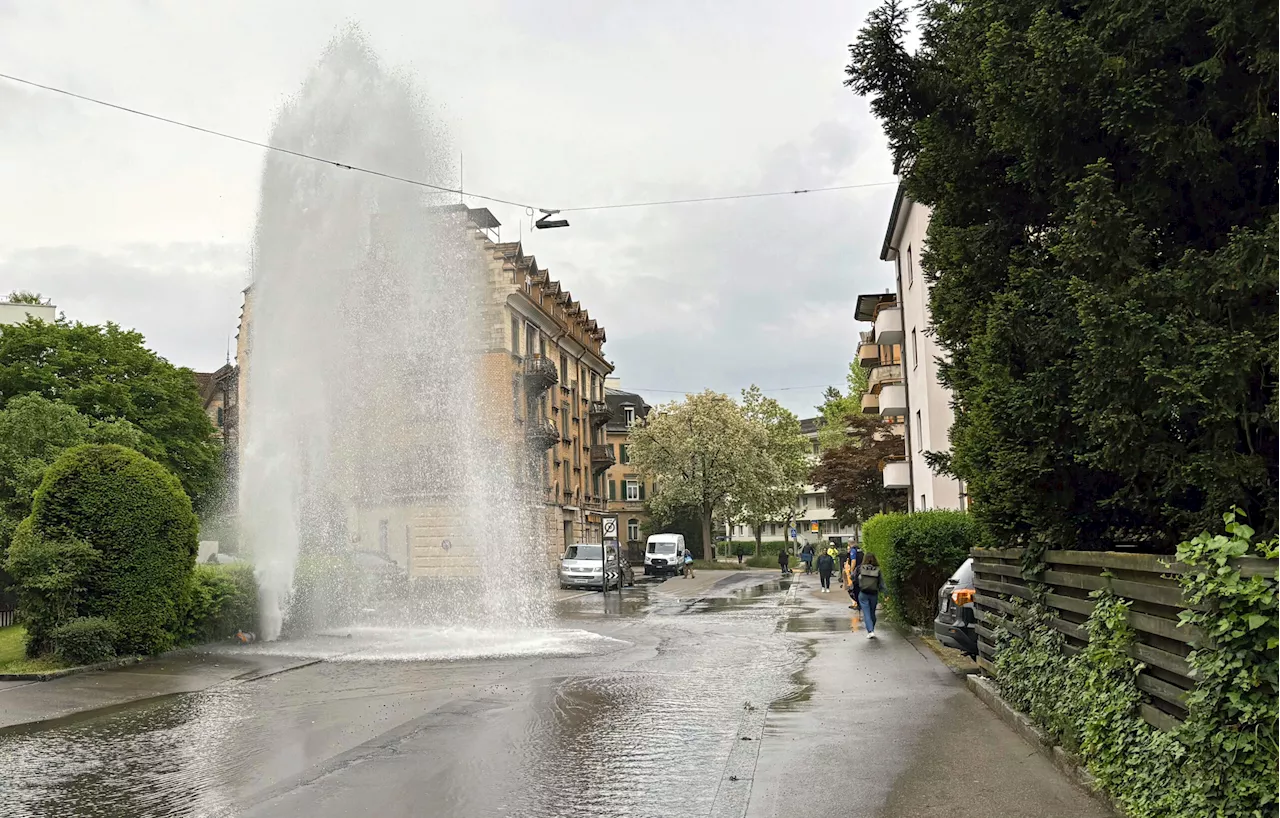 Stadt Winterthur ZH: Meterhohe Wasserfontäne nach Unfall