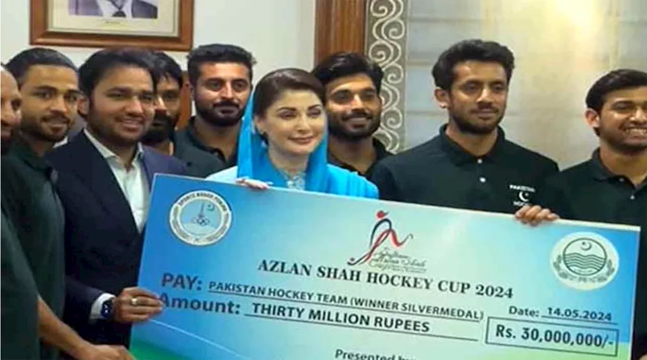 Hockey Team Honoured: CM Punjab Announces Rs 30 Mln For National Team