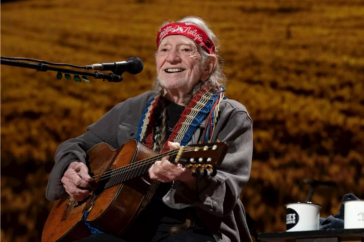 Willie Nelson Wants to Get Your Kitchen High With New Cannabis Cookbook