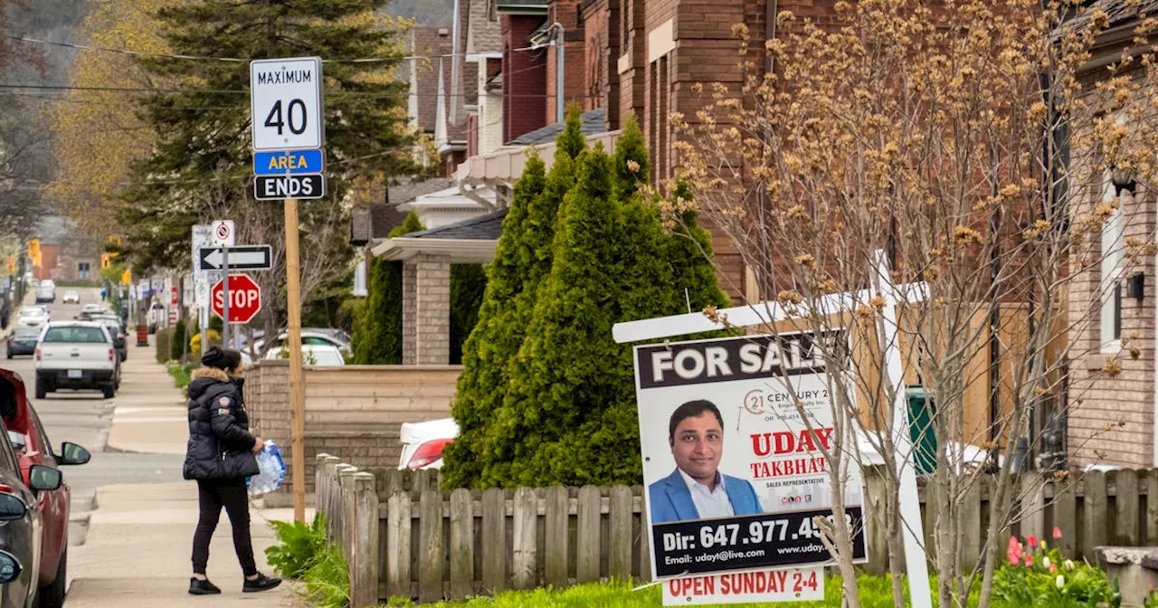 Canadian housing starts fell 1% in April, CMHC says