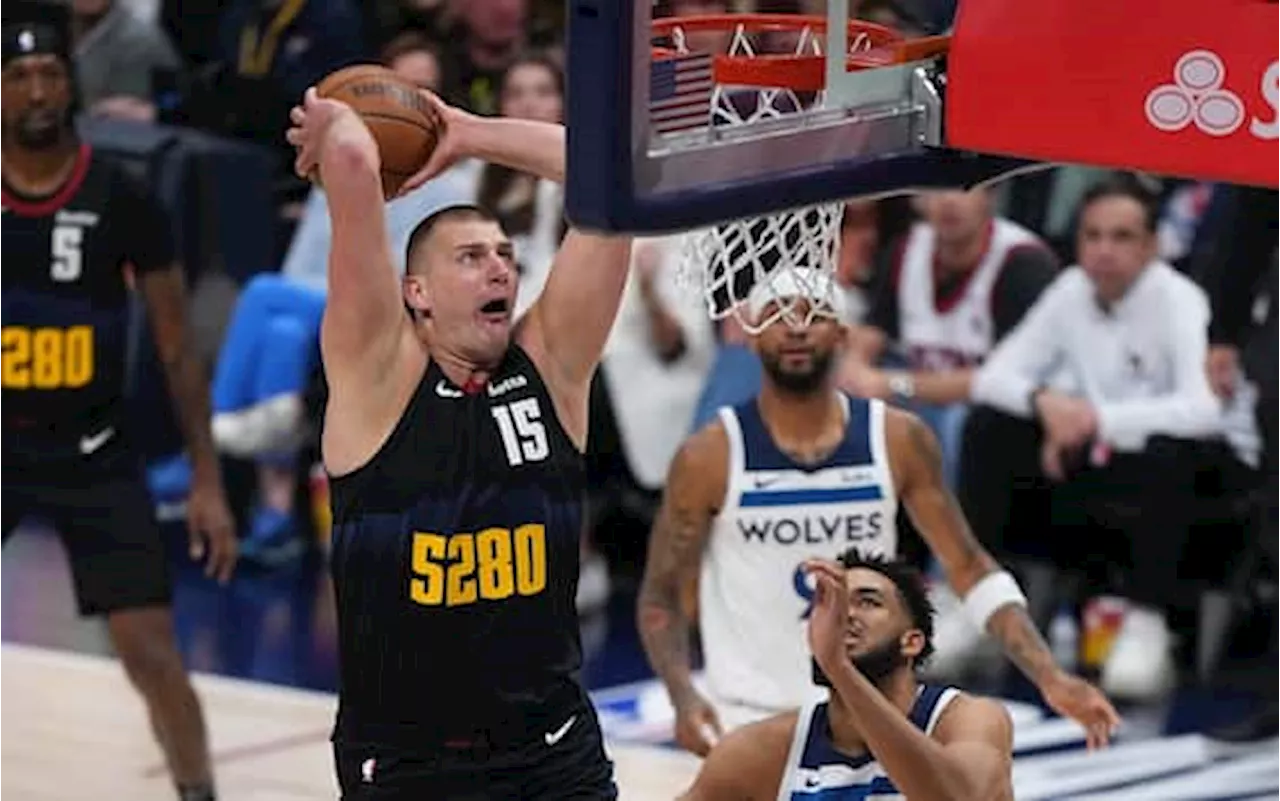 Playoff NBA, i risultati di oggi: Jokic batte Minnesota, New York domina Indiana