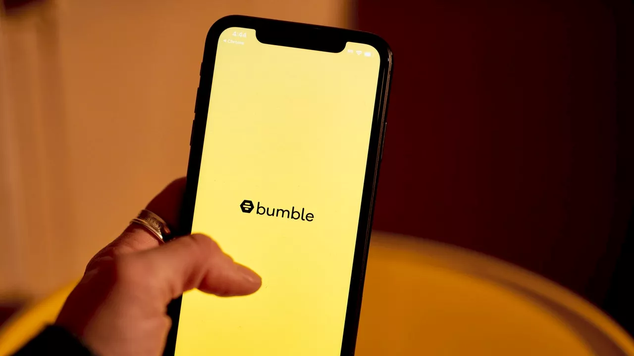 Bumble’s New Anti-Celibacy Ads Are Pulled After Online Controversy