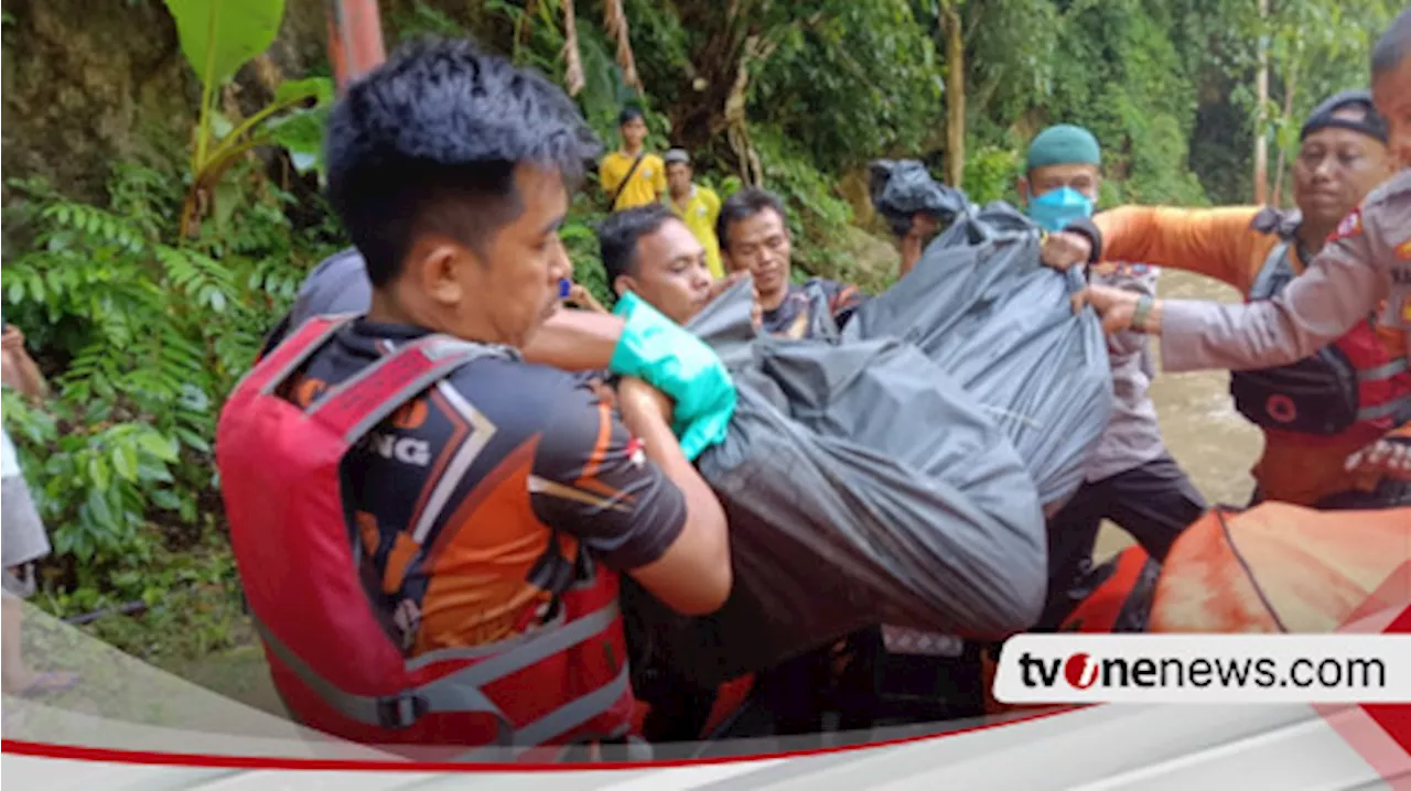 Diduga Korban Banjir Bandang, Tiga Mayat Ditemukan Mengambang di Batang Ombilin dan Sungai Batang Kuantan