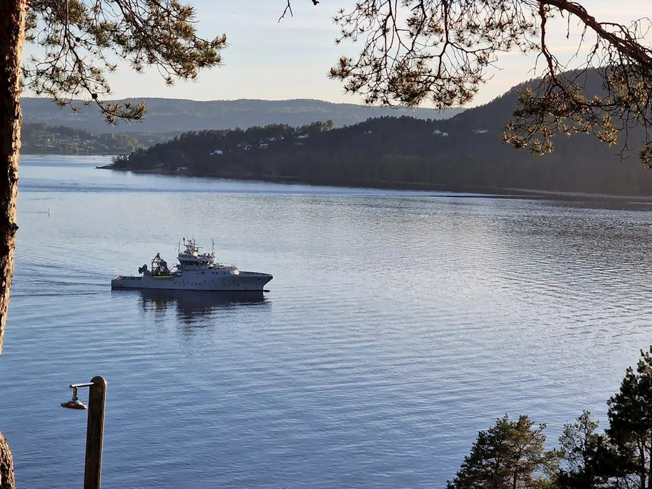 Eldre mann antatt omkommet etter leteaksjon i Drammensfjorden