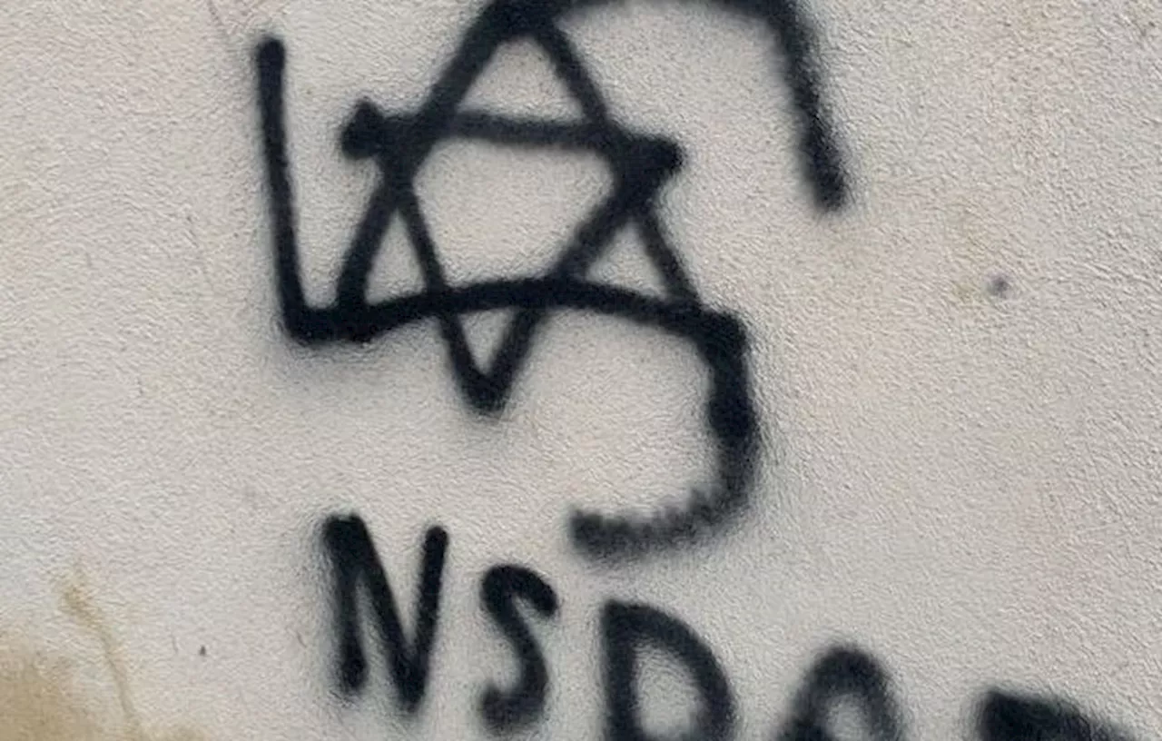 Marseille : Un tag antisémite se référant au parti nazi découvert sur le mur d’une synagogue