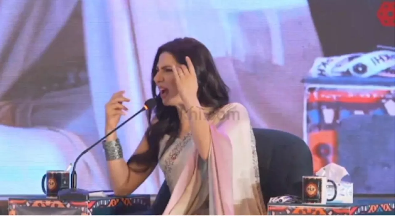 Audience throw objects at Mahira Khan during Pakistan Literature Festival