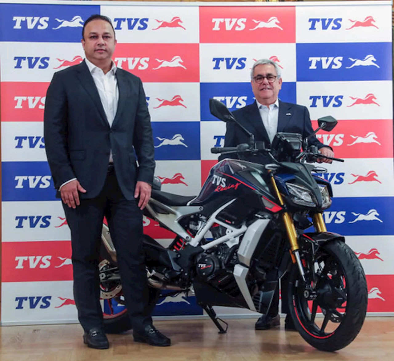 TVS Motor Company arriva in Italia con moto e scooter