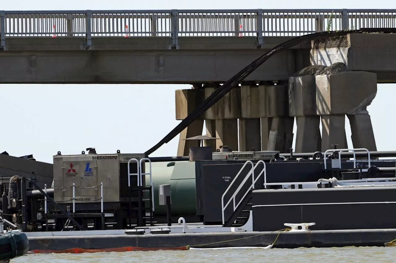 US Coast Guard says Texas barge collision may have spilled up to 2,000 gallons of oil