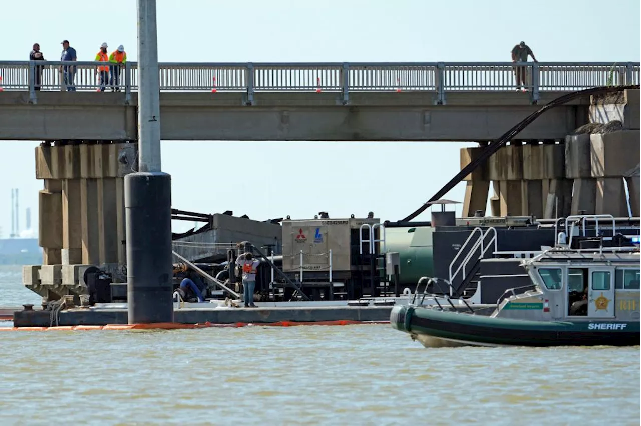 US Coast Guard says Texas barge collision may have spilled up to 2,000 gallons of oil