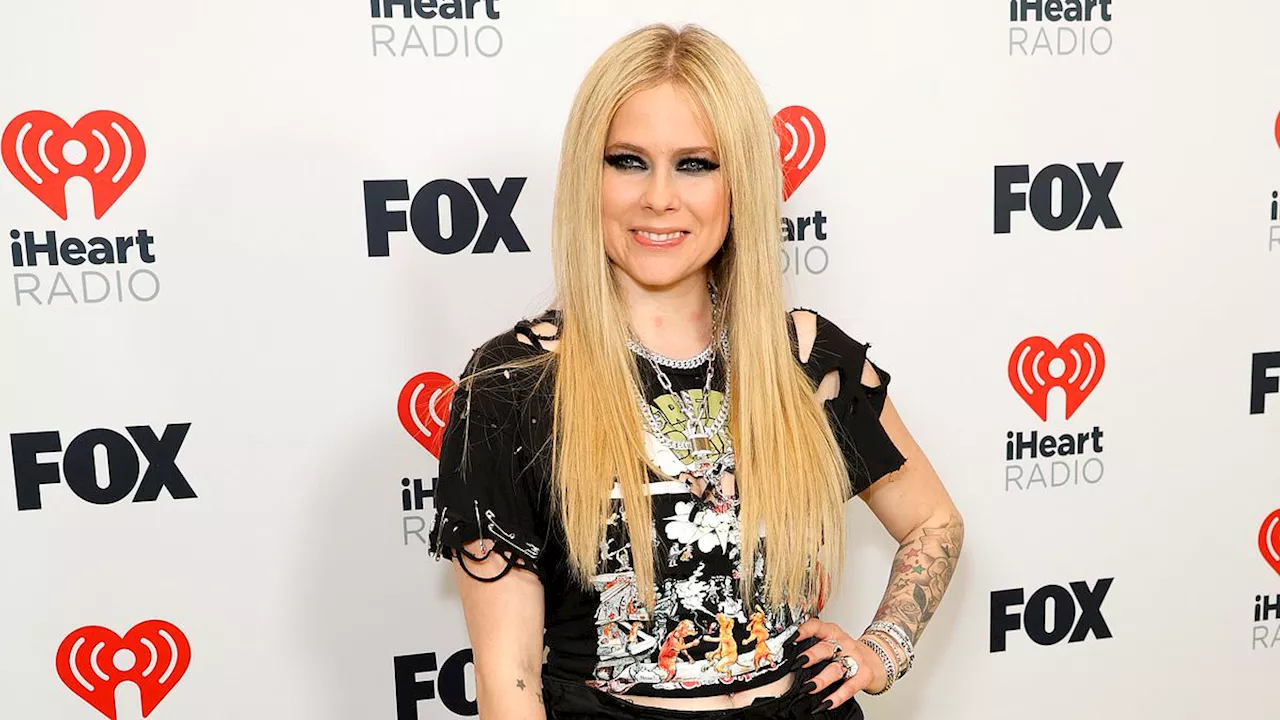 Avril Lavigne addresses conspiracy theory that she was replaced with body double named Melissa over...