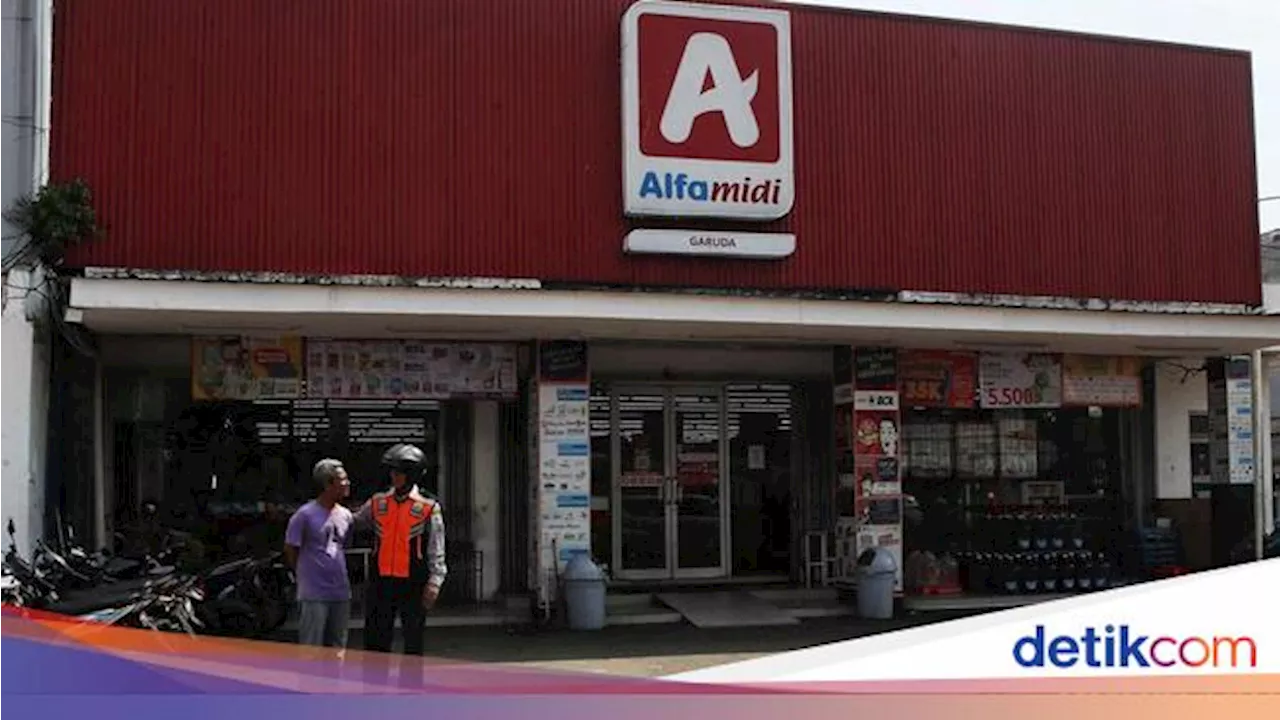 Bos Alfamidi Buka Suara soal Tukang Parkir Liar Bikin Orang Malas Belanja