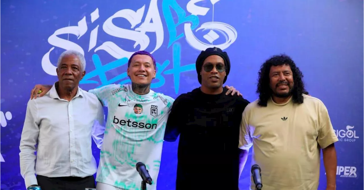 Blessd estrena álbum con Ronaldinho en Medellín y confiesa que prefiere el fútbol que la música