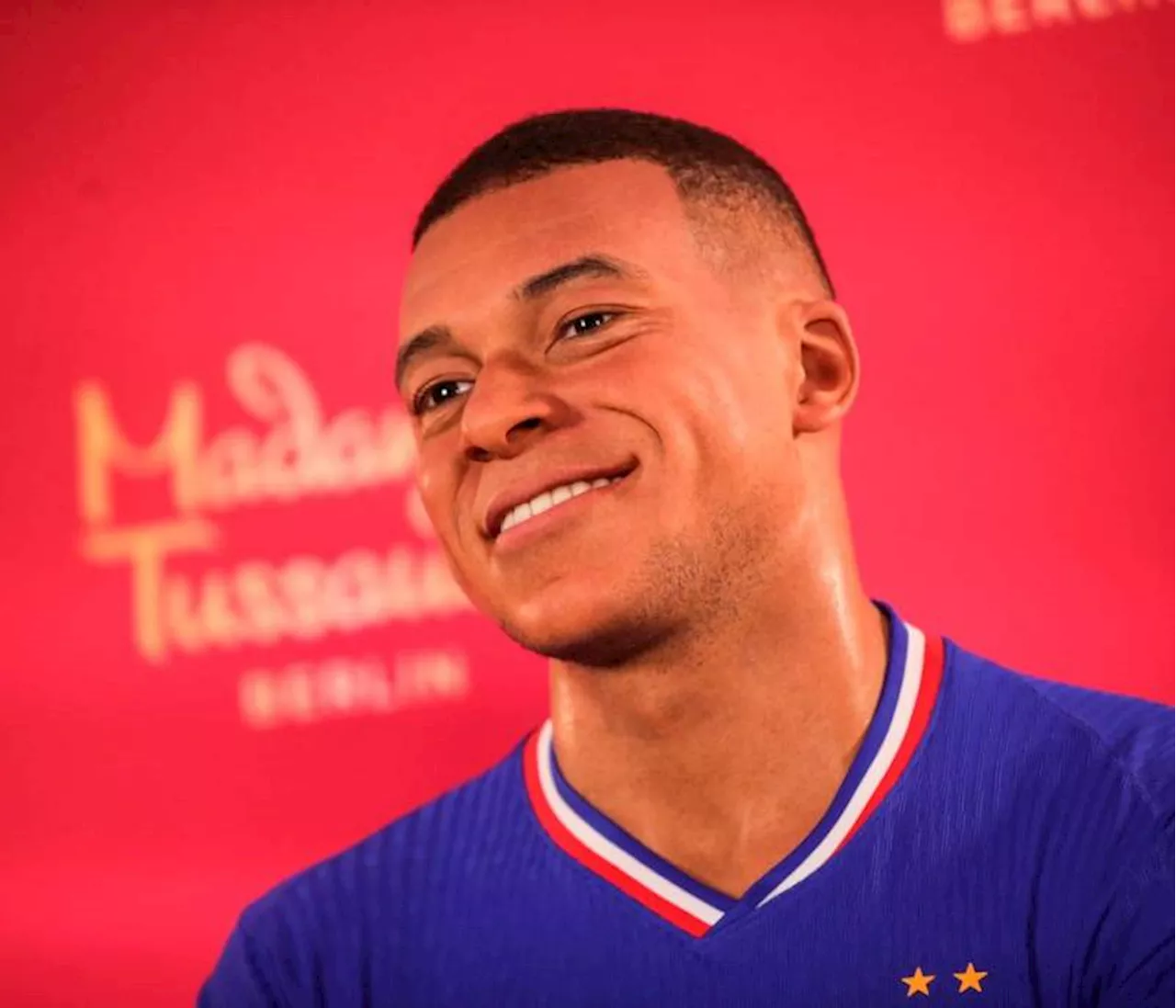 Mbappé bromea sobre su presencia en la lista para la Eurocopa de Alemania