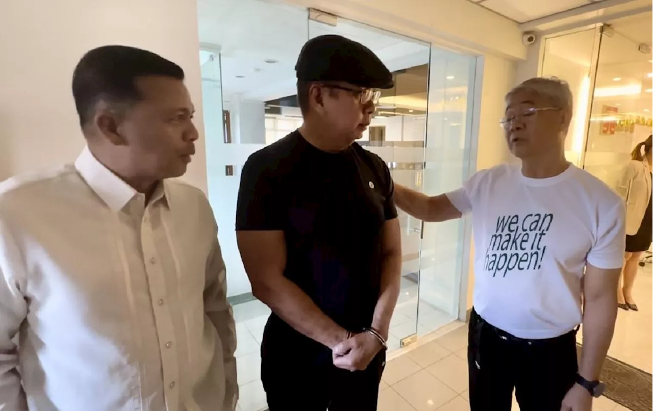 Natitirang akusado sa kasong isinampa ni Vhong Navarro, sumuko na sa NBI