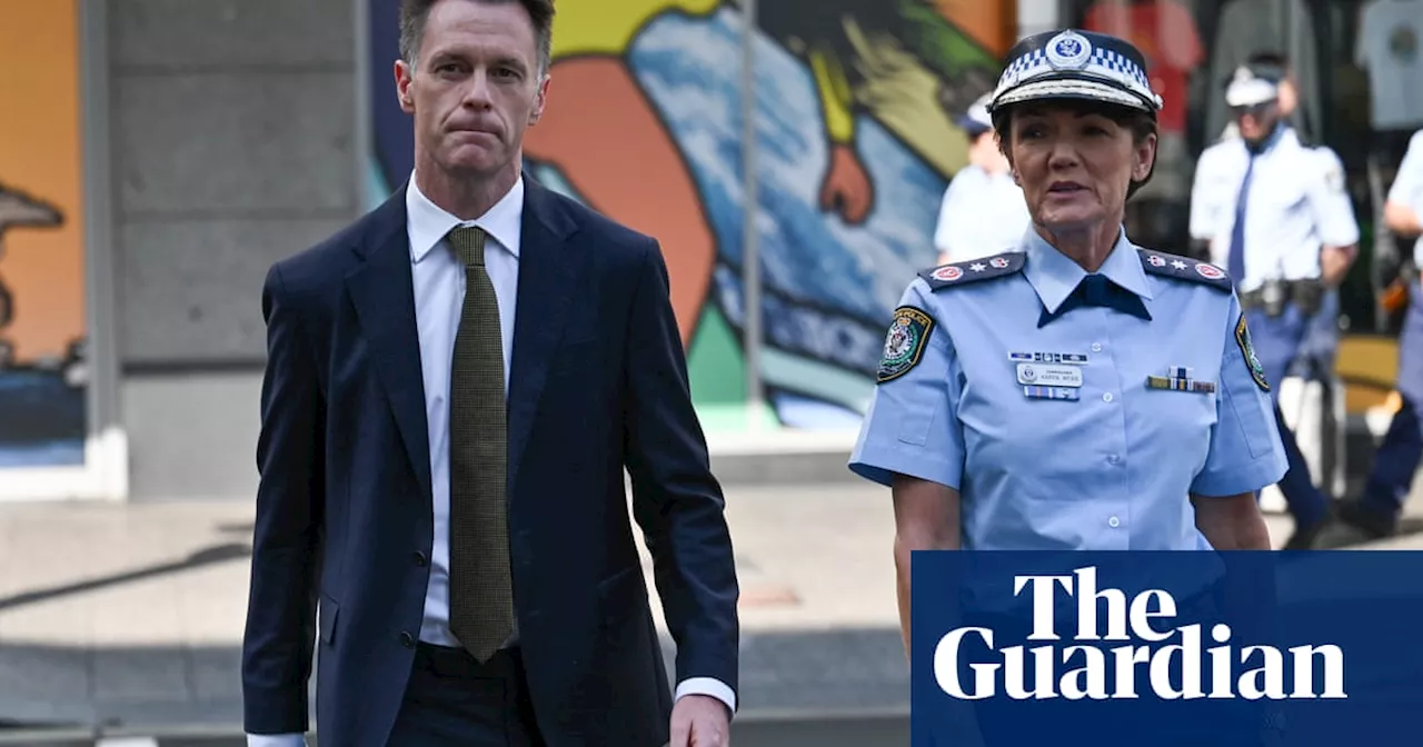 NSW premier sacks parliamentary secretary over criticism of police response to pro-Palestine protesters