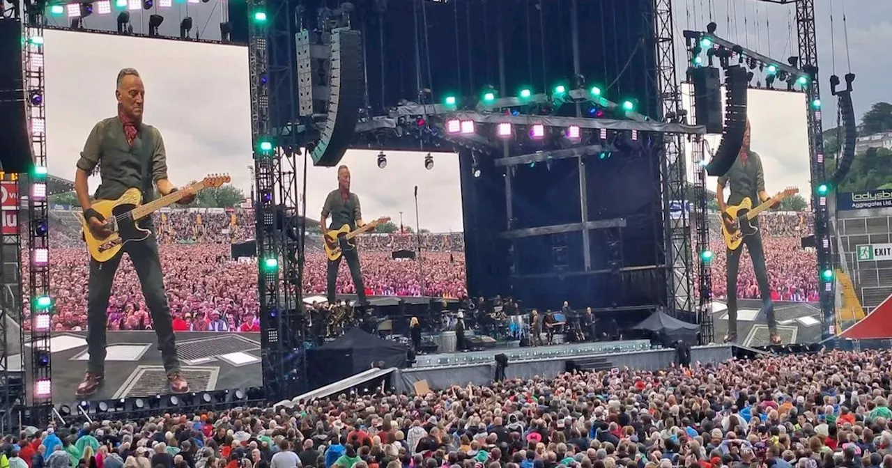 Christmas comes to Cork as Bruce Springsteen and E Street Band play Santa Claus