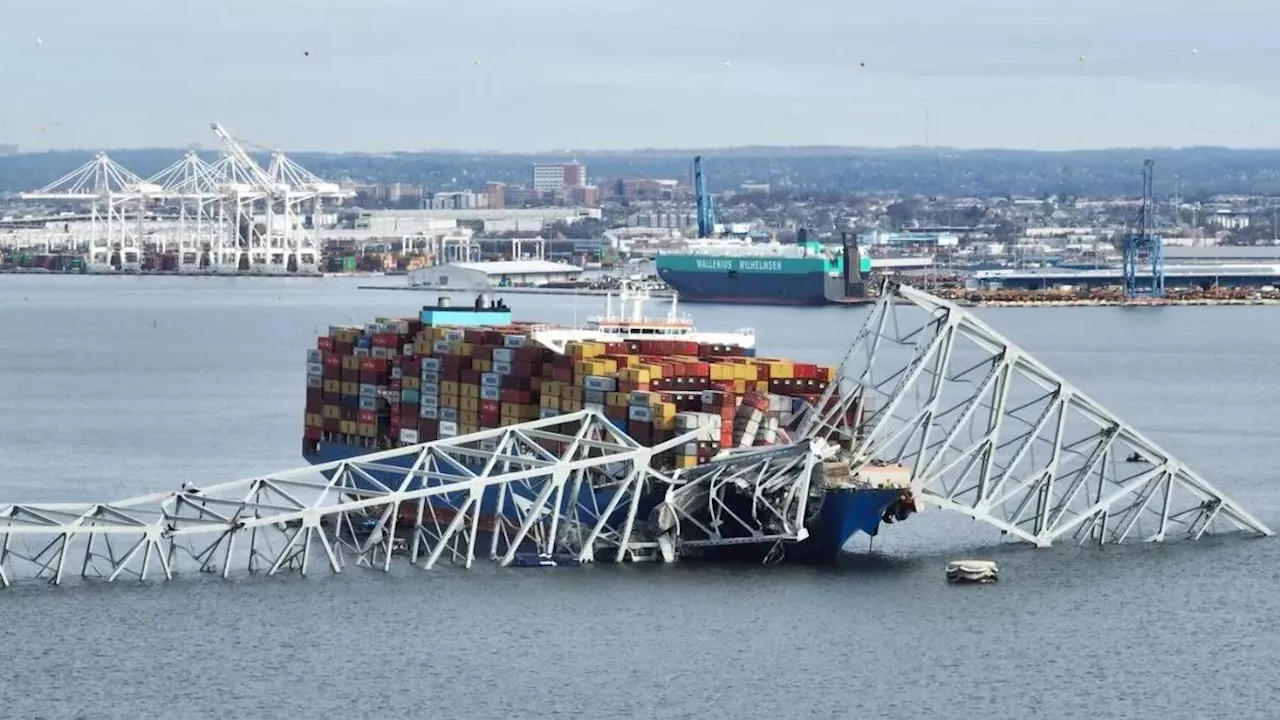 Baltimore Bridge Collapse: बाल्टीमोर ब्रिज हादसे के 50 दिन बाद भी शिप पर फंसे हैं 20 भारतीय, जानिए क्या है वजह