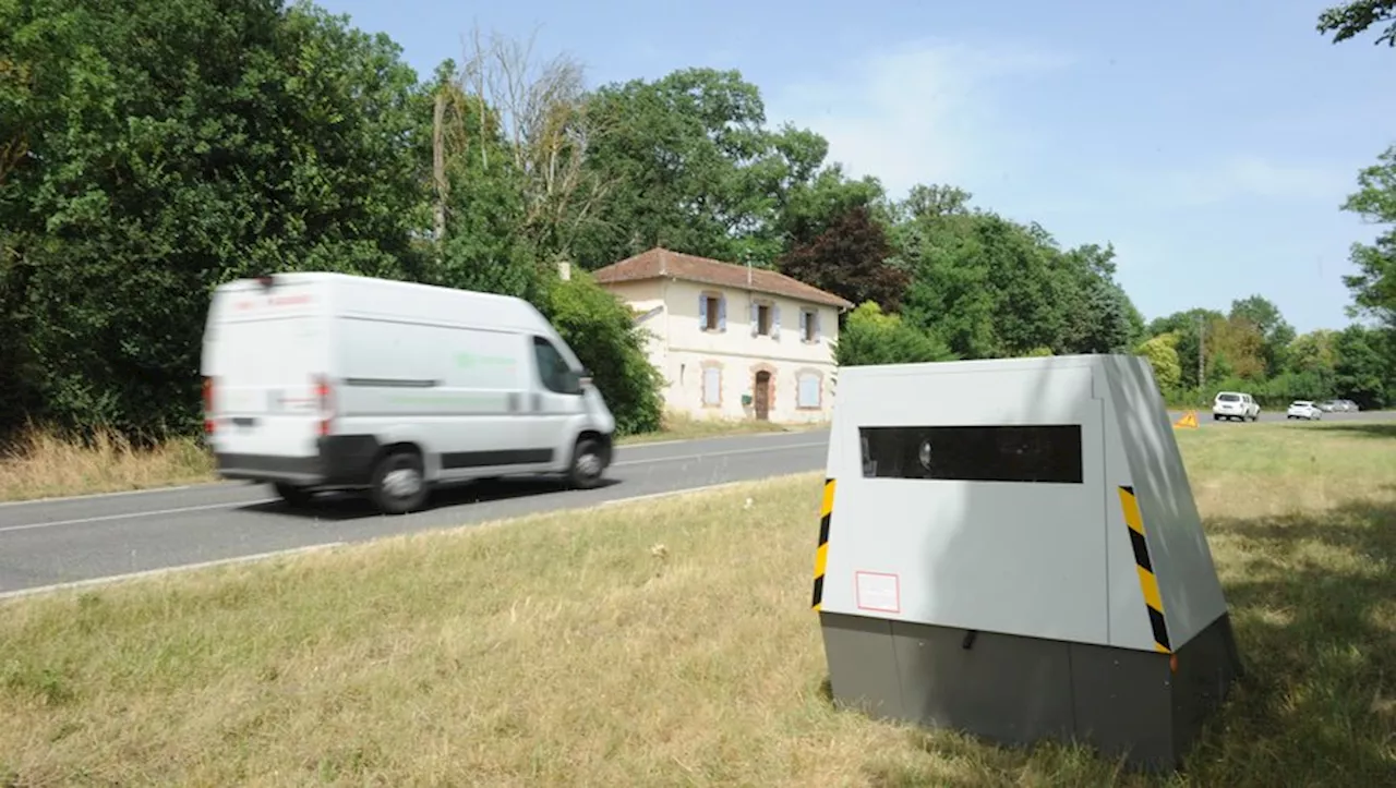 Excédé par la vitesse excessive des voitures, un ado de 12 ans fabrique et installe un faux radar devant chez