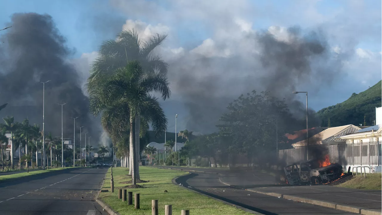 Émeutes en Nouvelle-Calédonie : trois policiers blessés par balle à Nouméa pendant une intervention