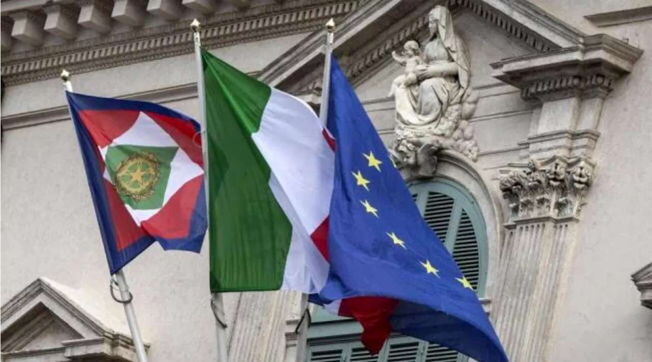 Borghi (Lega): 'Via la bandiera Ue dagli edifici pubblici', è polemica sulla proposta di legge