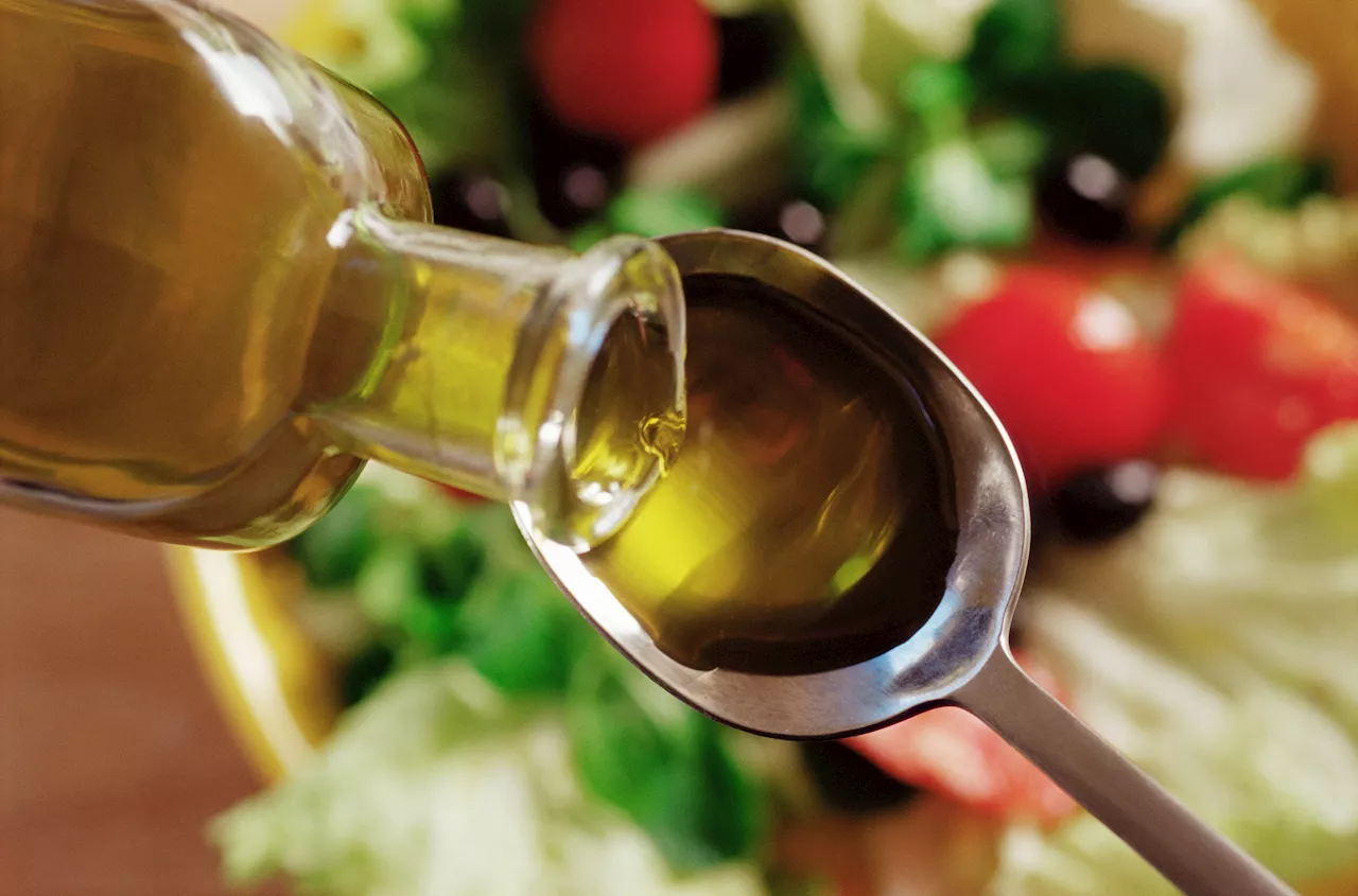 Adding olive oil to your daily diet may help prevent dementia, Harvard study finds