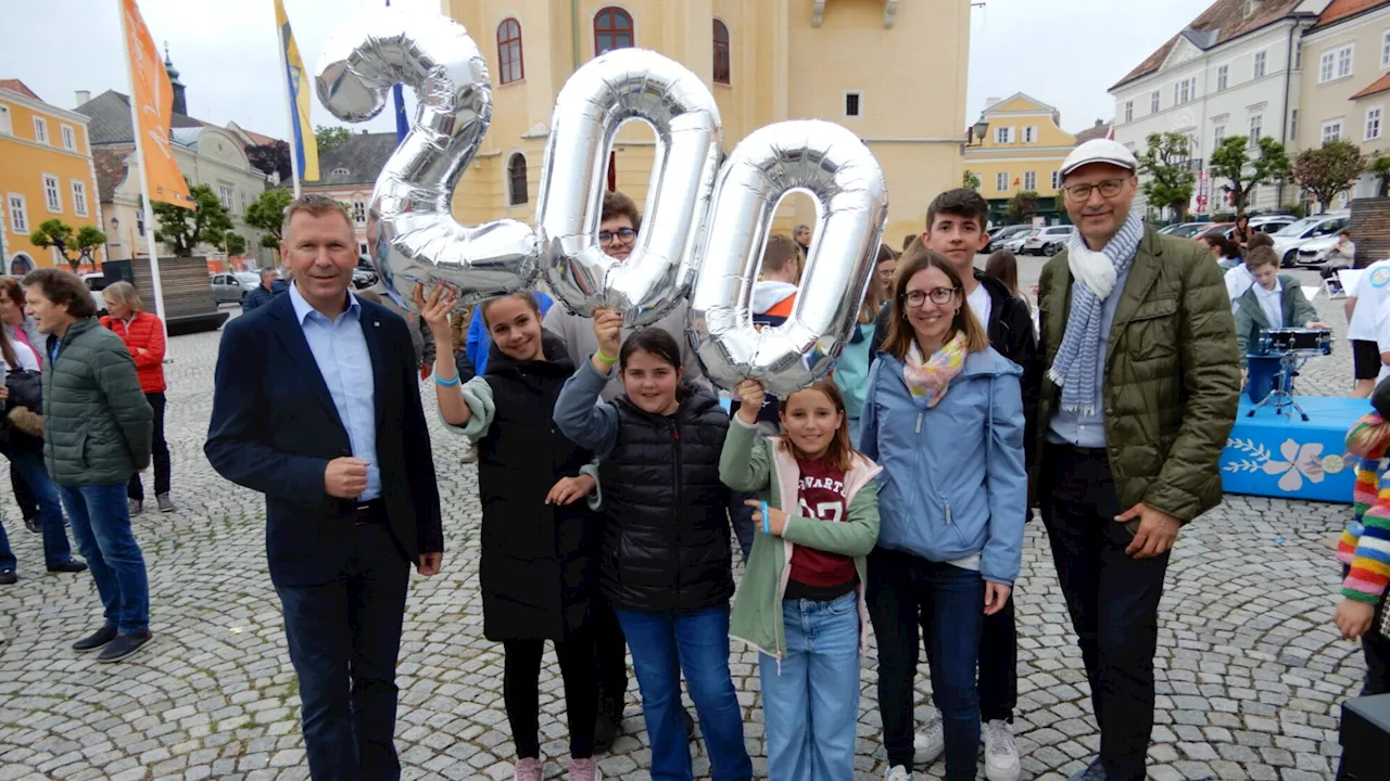 200 Jahre „Ode an die Freude“ war in Retz einen Flashmob wert