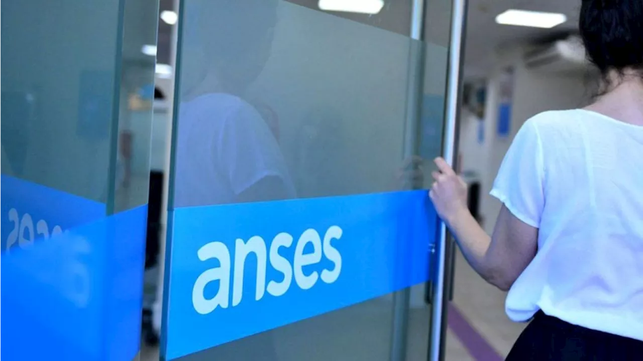 ANSES: quiénes cobran las asignaciones hoy jueves 16 de mayo de 2024