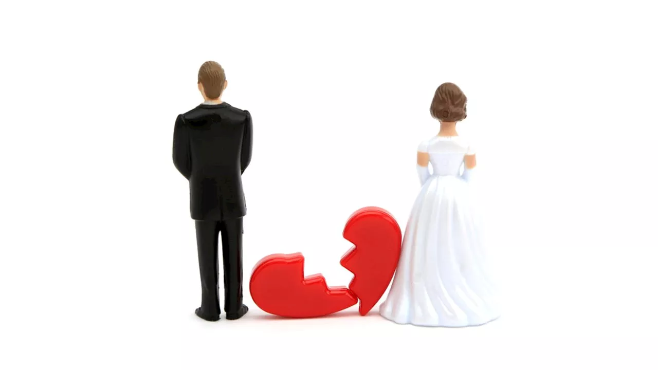 Despite questions, divorce bill hurdles 2nd reading at the House