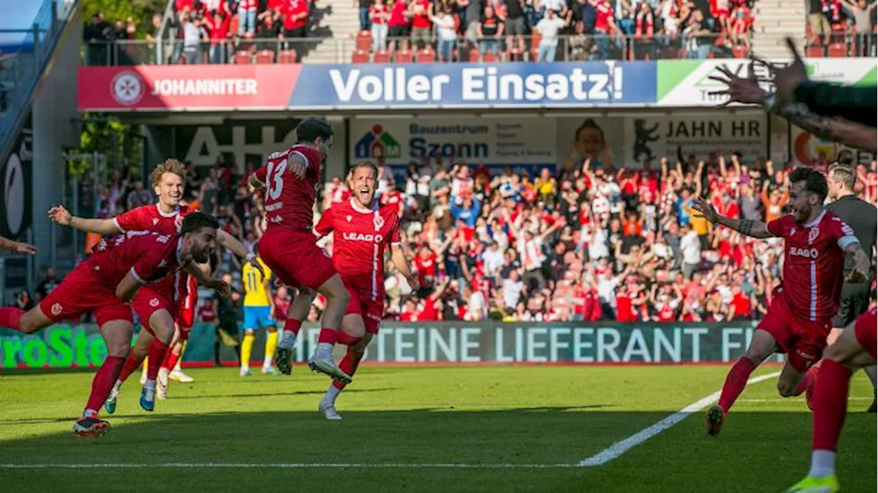 Energie Cottbus im Saisonfinale mit tausenden Fans