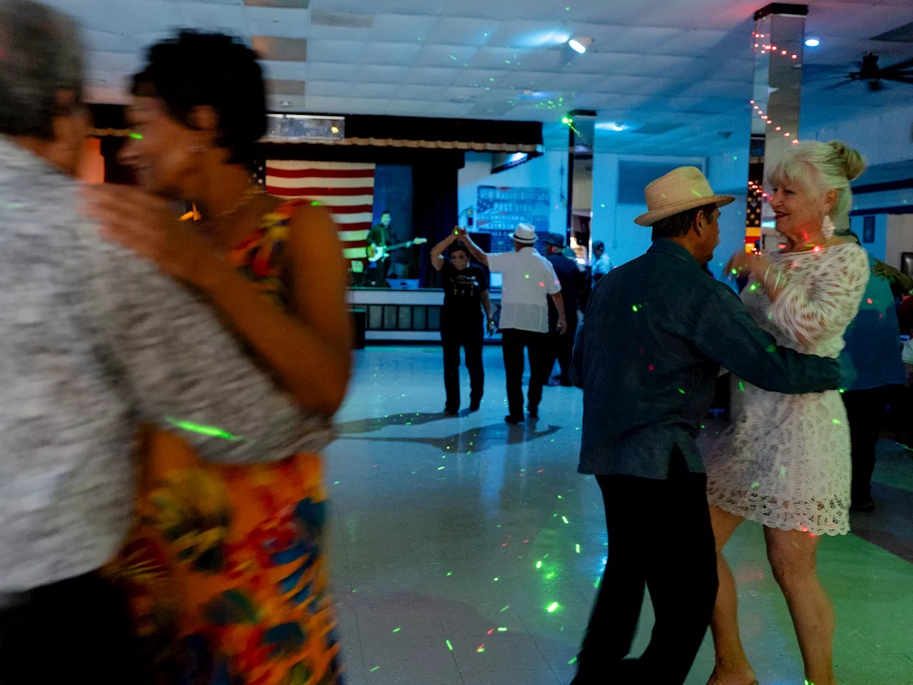 Seniors kick off 42nd annual Tejano Conjunto Festival on the dance floor