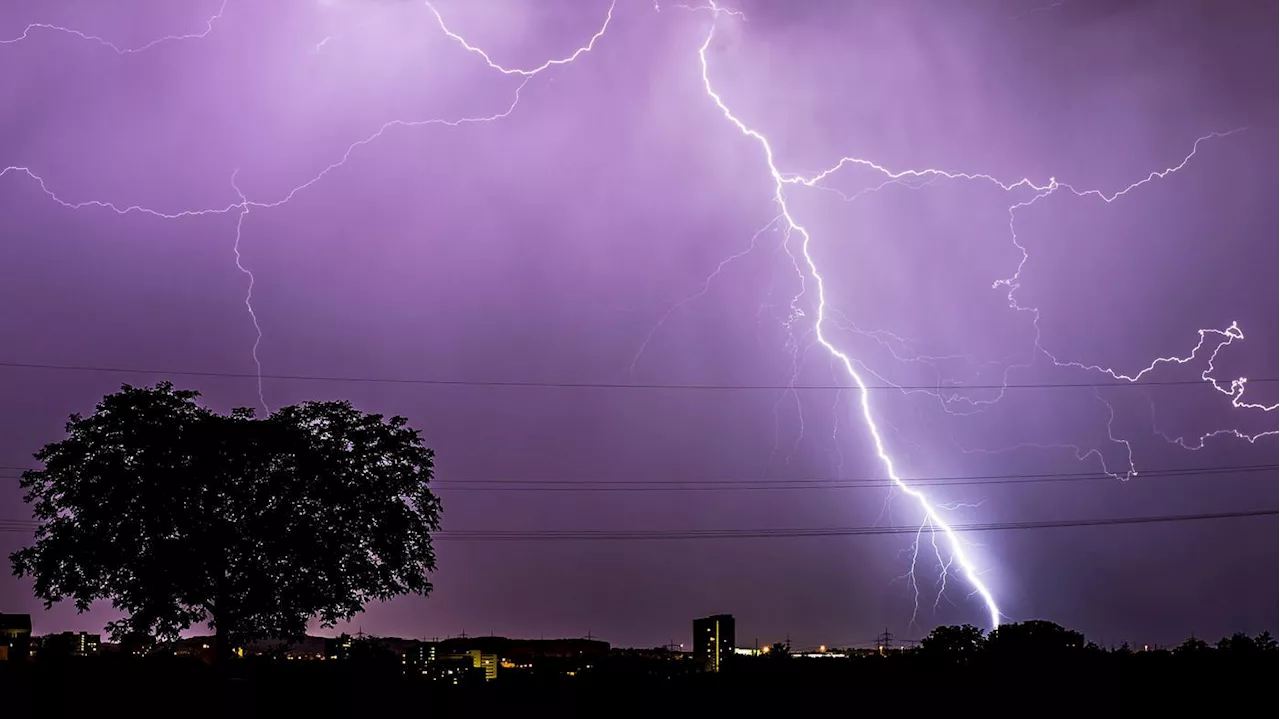 Starkregen und Wind bis 70 km/h: Deutscher Wetterdienst mit Gewitter-Warnung für Teile Deutschlands