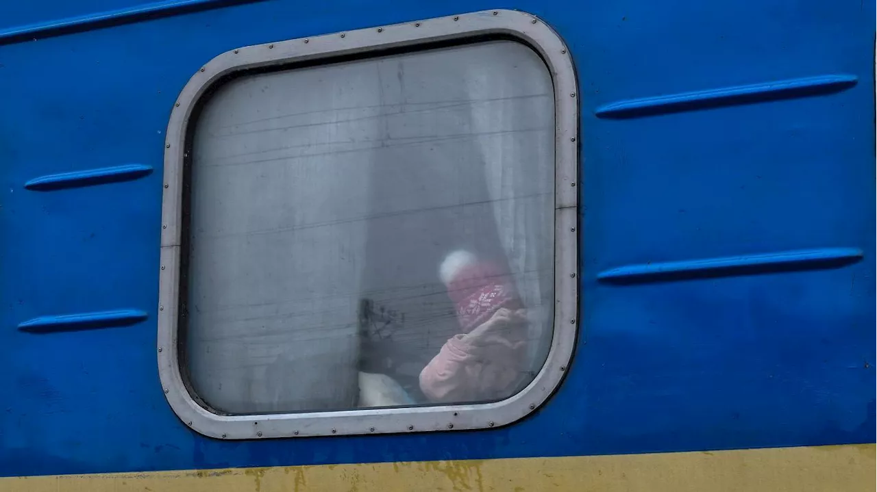 Ukraine-Invasion, Tag 812: Diese Menschen halten die ukrainische Bahn am Laufen