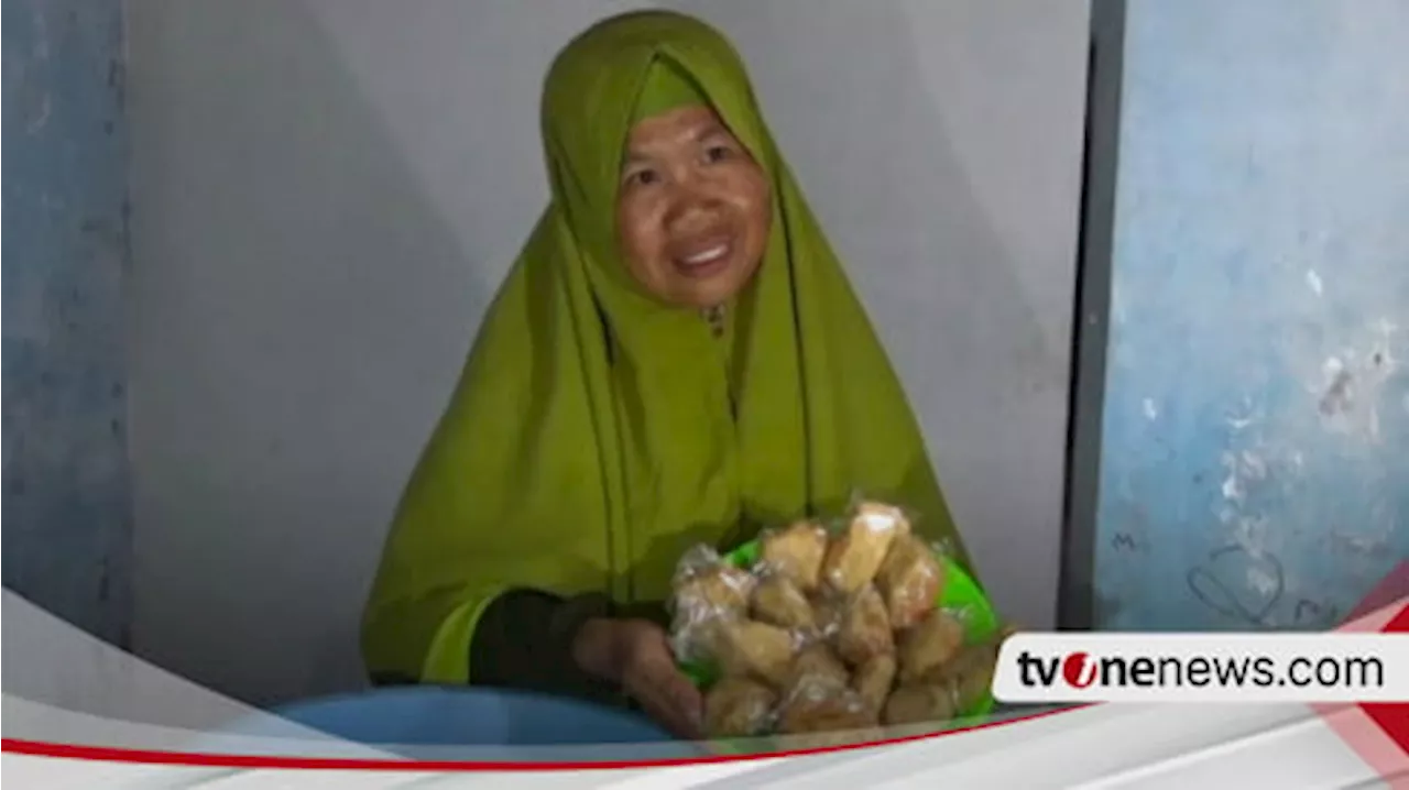 Tiap Hari Nabung Rp.20 Ribu Selama 10 Tahun, Penjual Tahu Bakso di Klaten Berangkat Haji