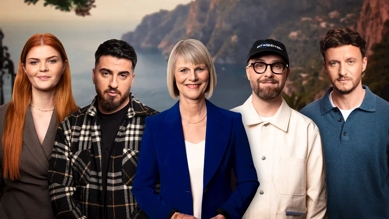 Kuchen mit Angela Merkel und der echte DFB Pokal bei Neo Ragazzi