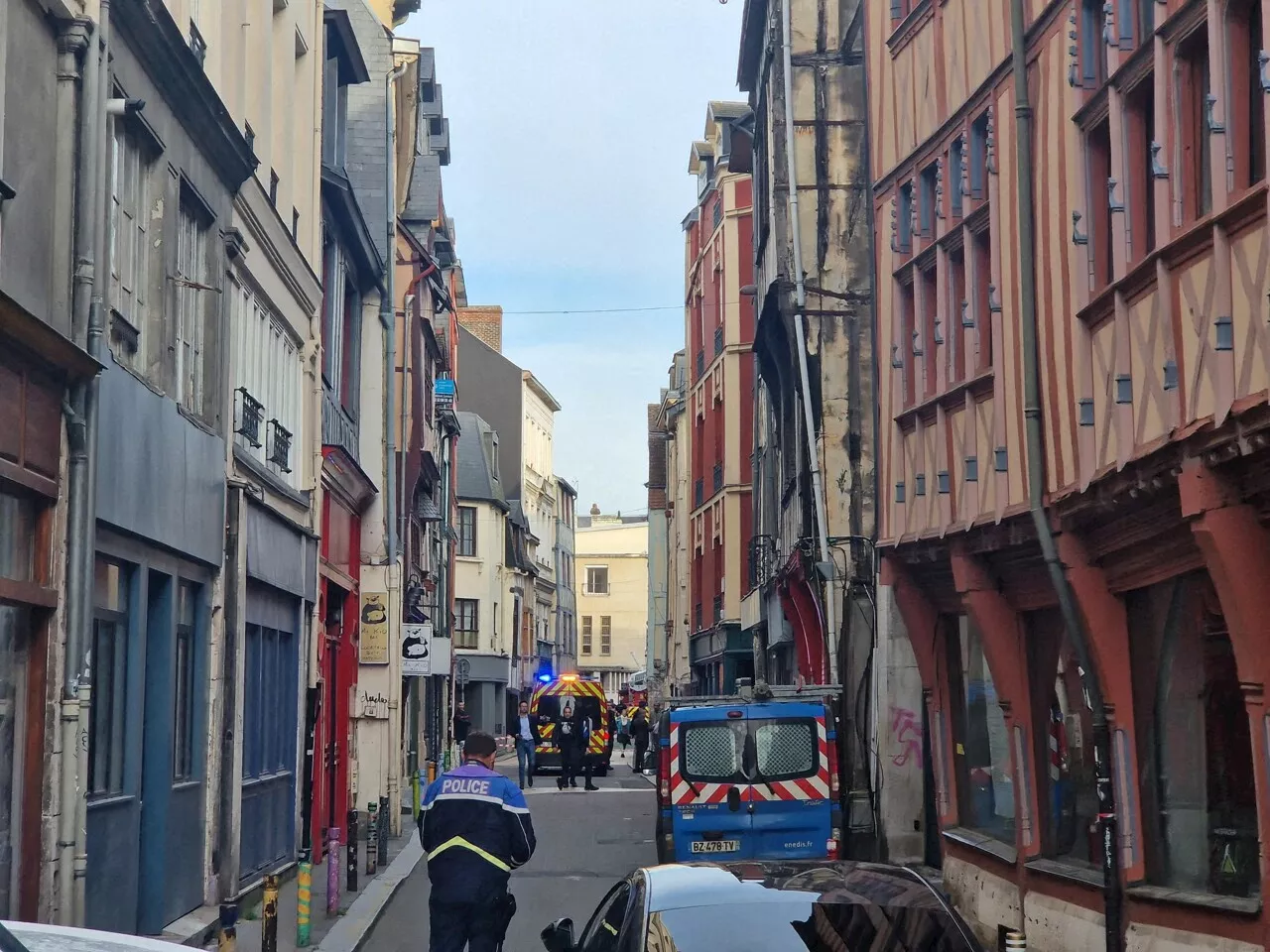 Un homme abattu par la police à Rouen après une tentative d'incendie à la synagogue