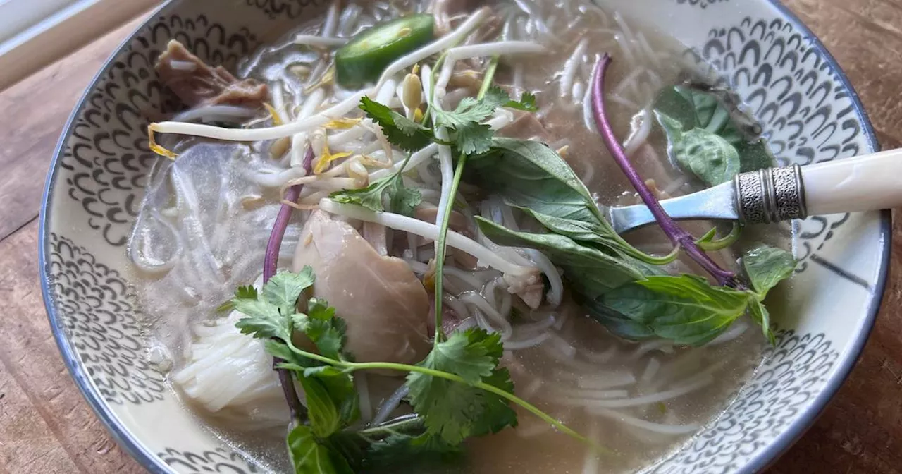 Review: Pho & Indian Restaurant delivers on its namesake dishes in South Anchorage