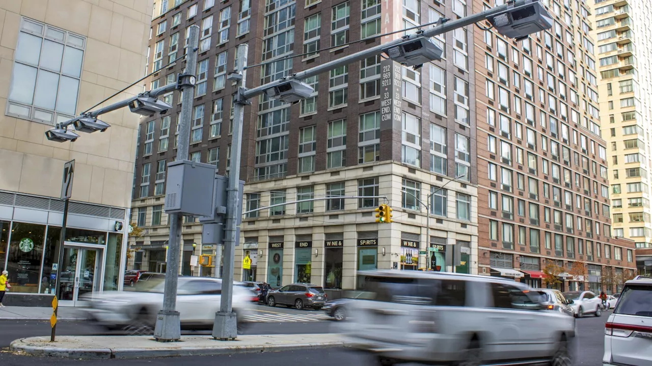 Federal judge hearing arguments on challenges to NYC’s fee for drivers into Manhattan