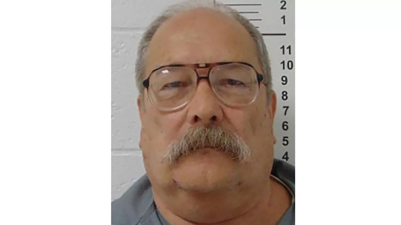 Missouri inmate facing execution next month is hospitalized with heart problem