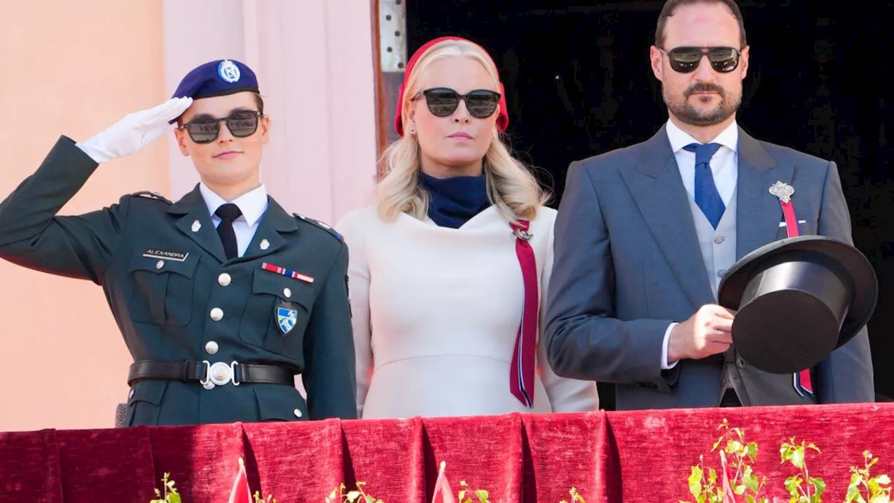 Prinzessin Ingrid Alexandra erstmals offiziell in Uniform