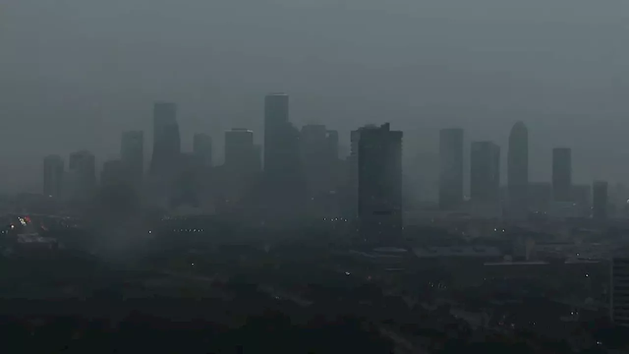 États-Unis: une violente tempête frappe Houston, au moins 4 morts et des dégâts importants