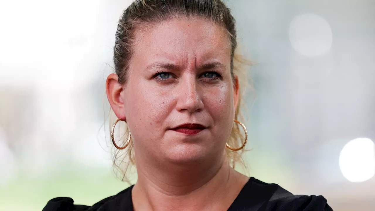 'Inédit dans une démocratie européenne': Mathilde Panot dénonce le blocage de Tiktok en Nouvelle-Calédonie