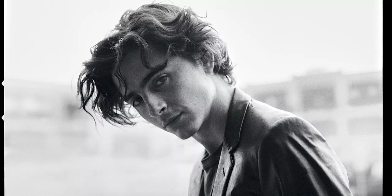 Svelata la nuova campagna Bleu de Chanel con Timothée Chalamet