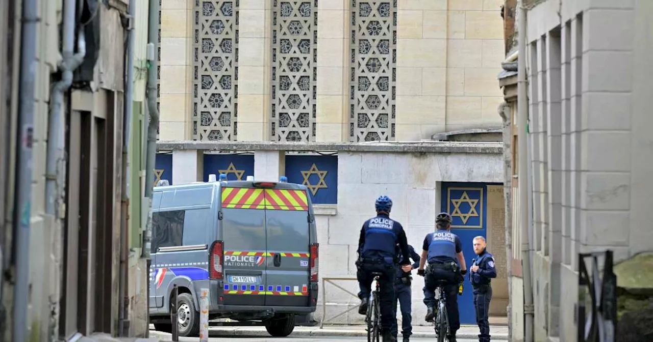 Rouen : un homme abattu devant une synagogue, la ville “consternée et en état de choc”