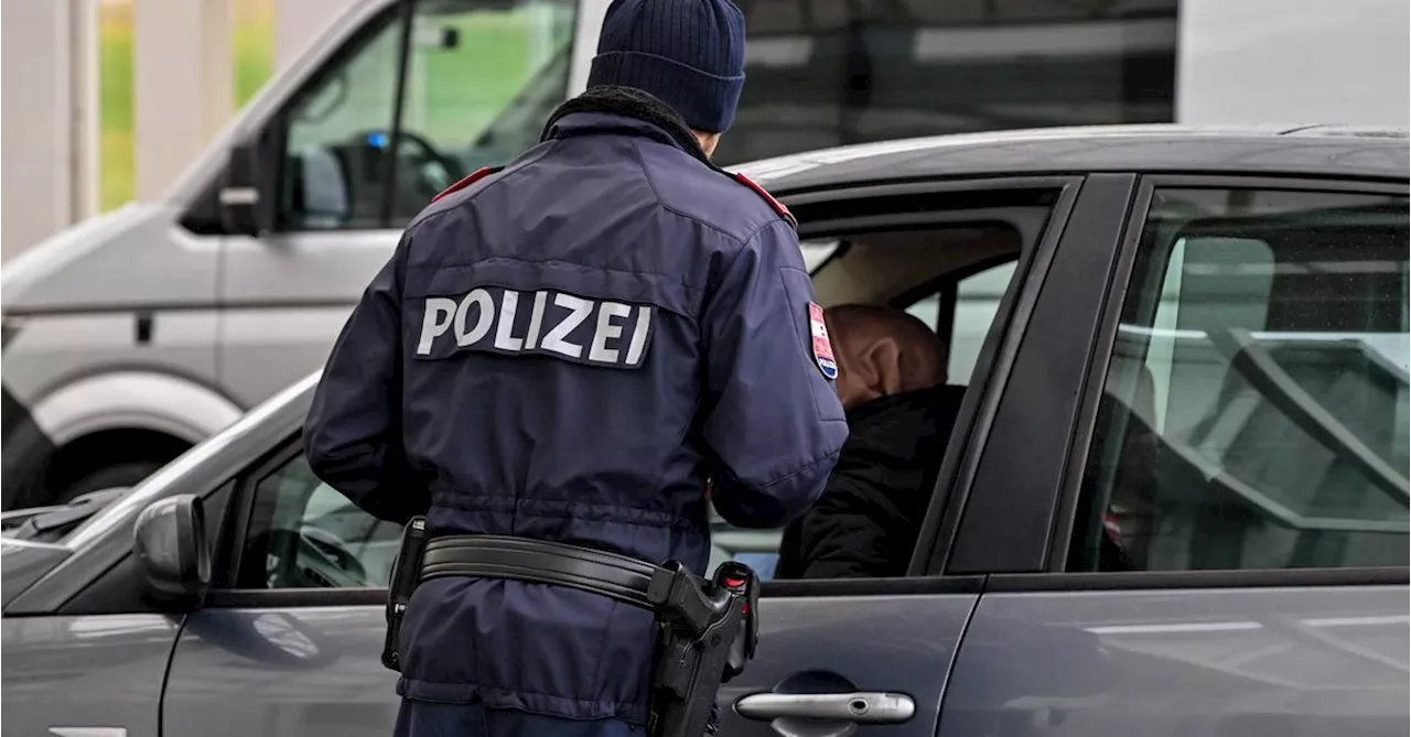 Polizei kontrolliert verstärkt am Pfingstwochenende, bereits erste Staus