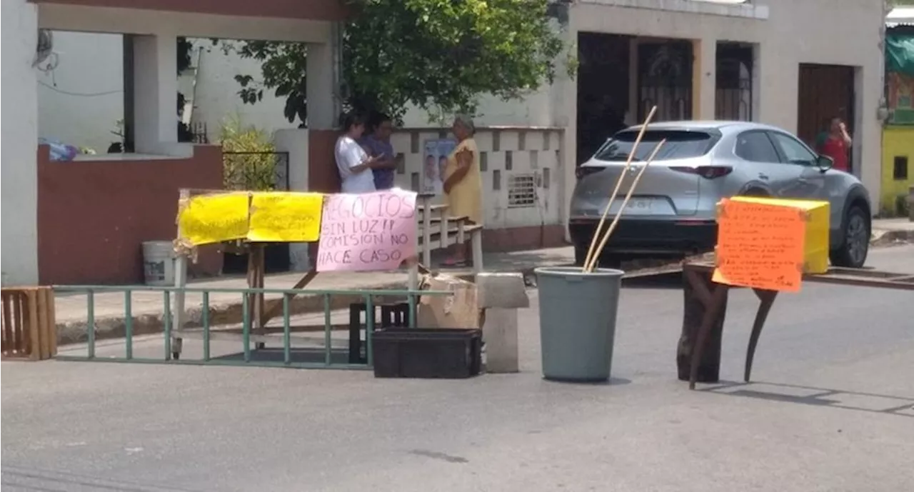 En medio del calorón, no cesan los apagones en Yucatán; habitantes realizan nuevos bloqueos