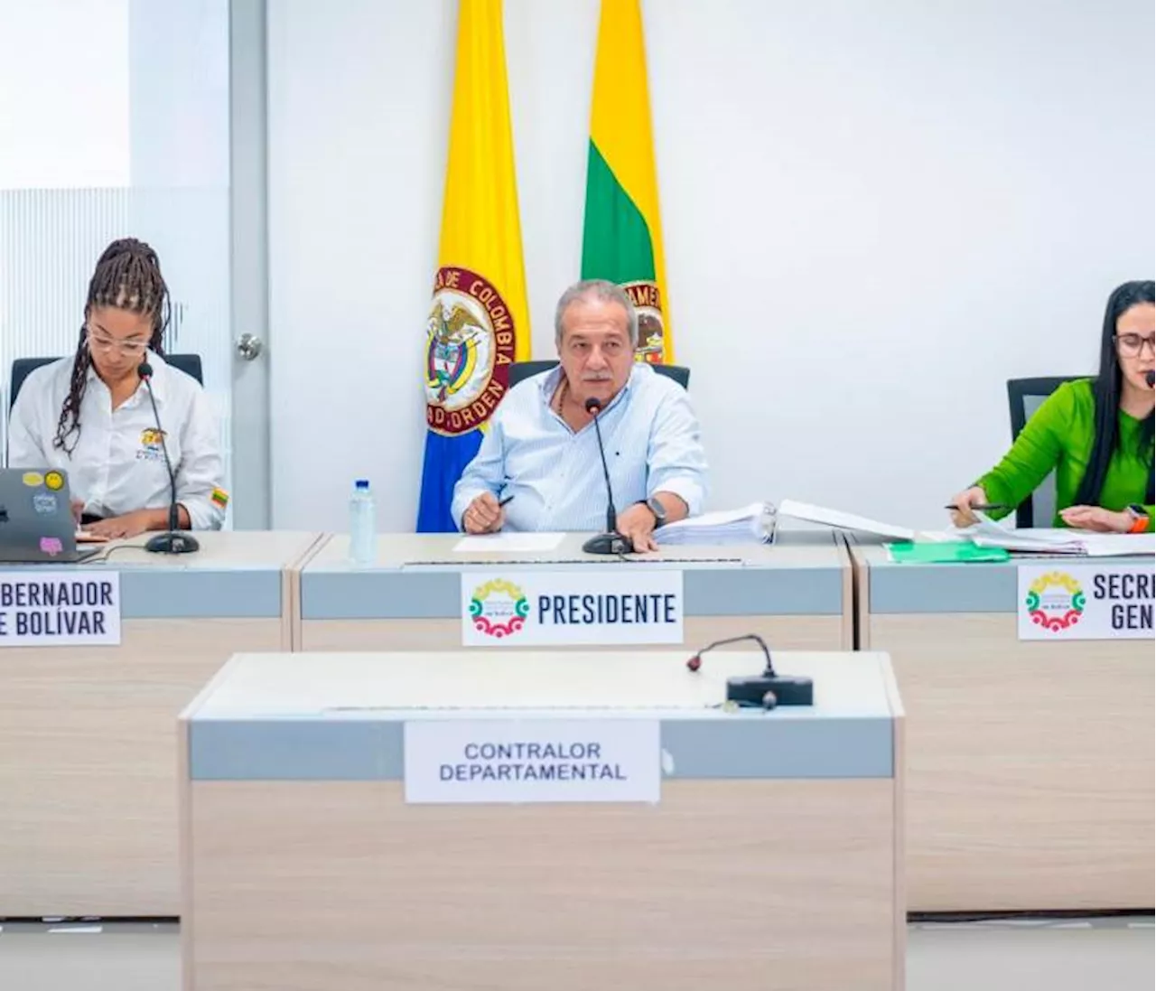 Avanza en la Asamblea proyecto para préstamo de $600 mil millones a Yamil